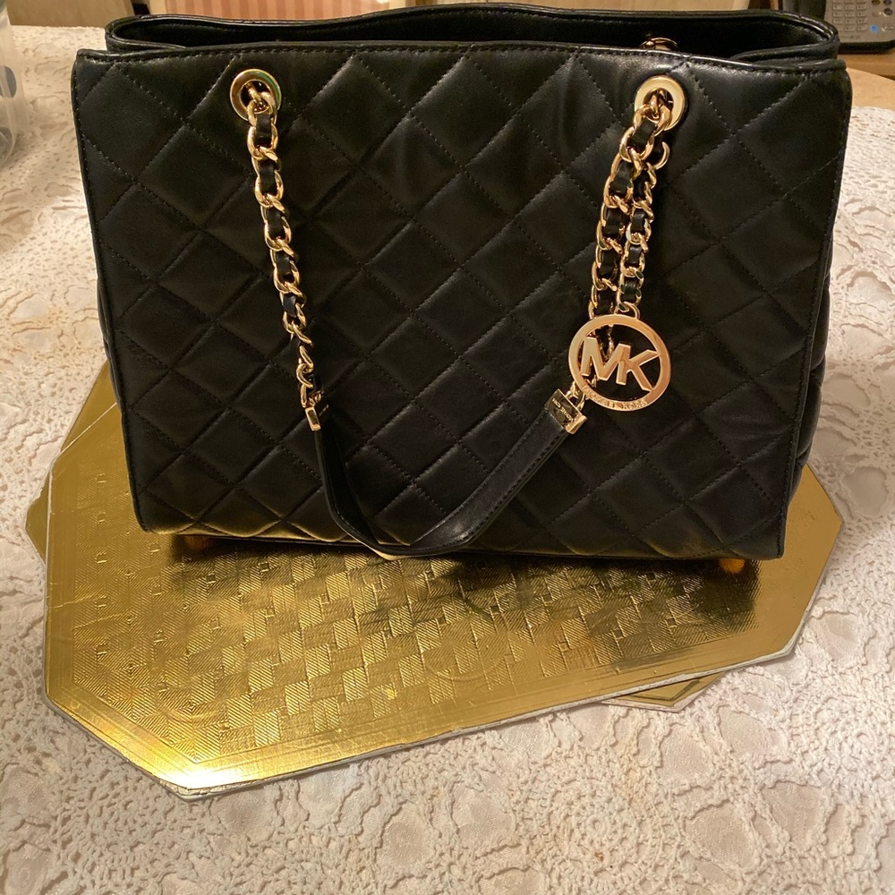 Michael Kors Shoulder Bag! #MK - Picture 4 of 4